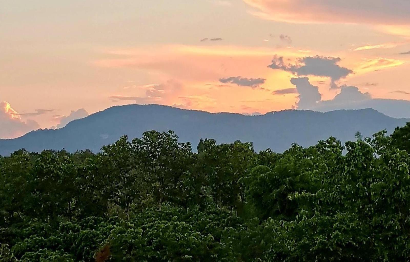 Mon Chang Home Mae Rim Eksteriør bilde